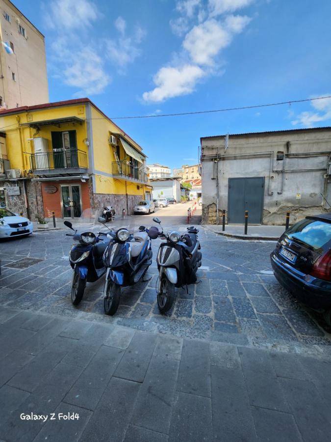 Il Nido Di Partenope Napoli Bagian luar foto